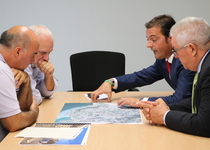 Andrés Martínez mantiene una reunión con técnicos del Ministerio para mejorar los accesos peatonales a la zona sur de Peñíscola